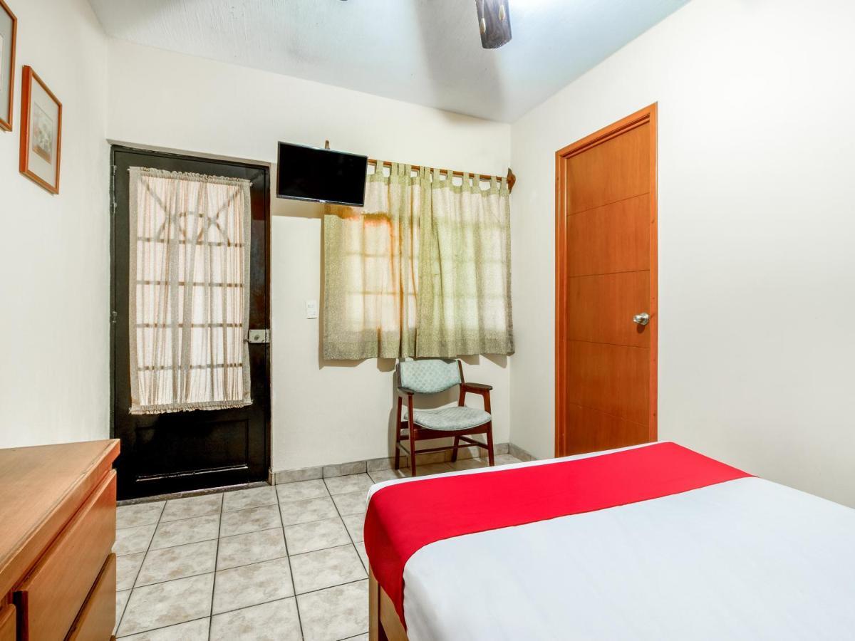 Oyo Hotel Posada Garibaldi Guadalajara Eksteriør bilde