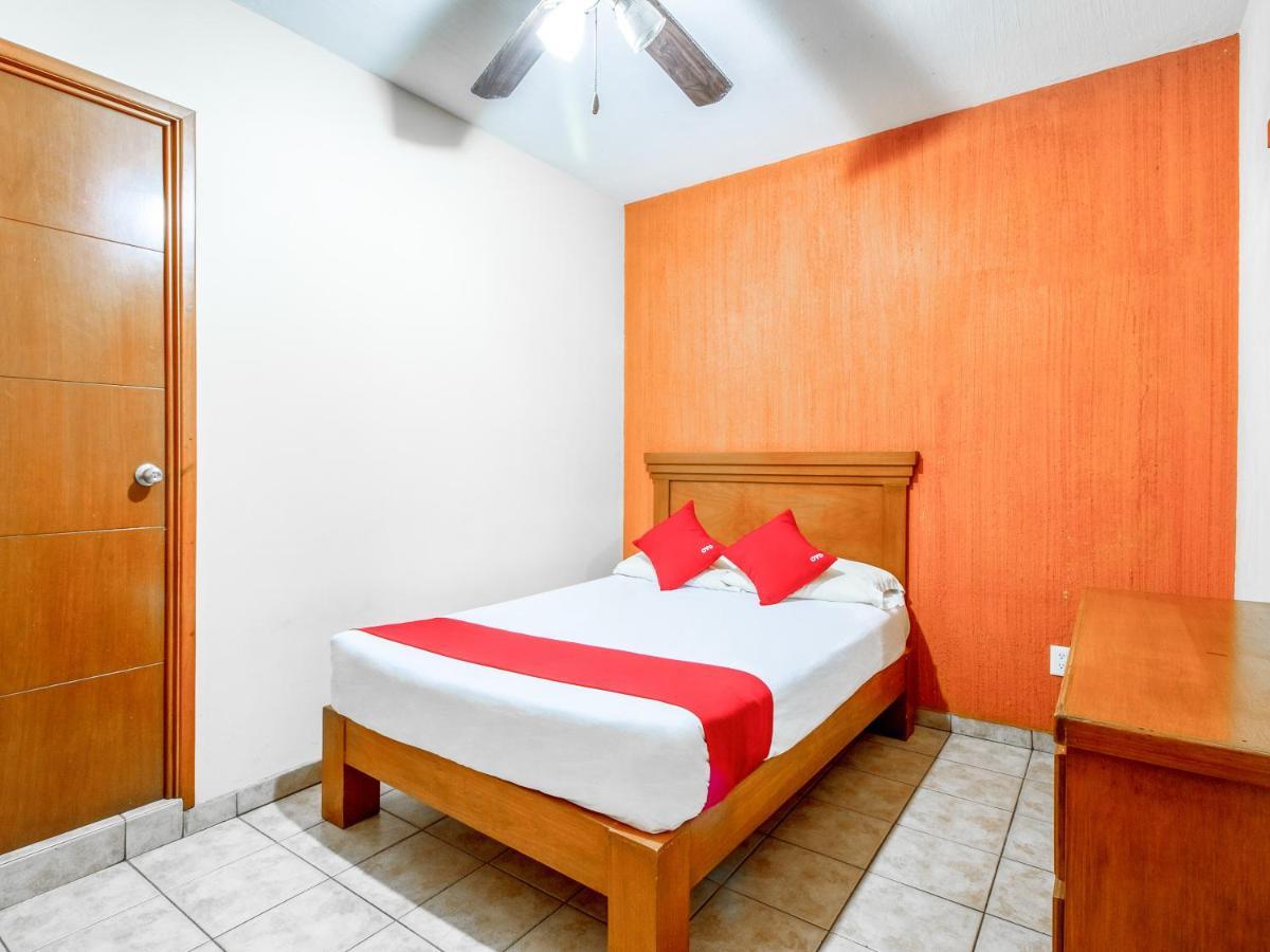 Oyo Hotel Posada Garibaldi Guadalajara Eksteriør bilde