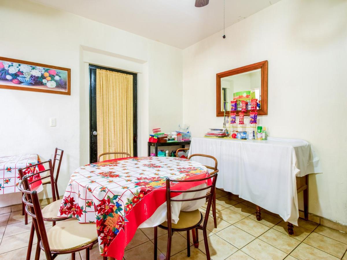 Oyo Hotel Posada Garibaldi Guadalajara Eksteriør bilde