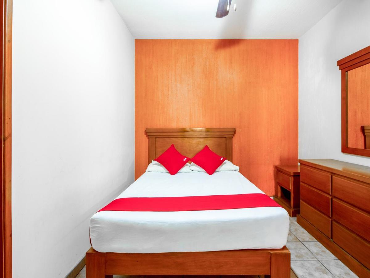 Oyo Hotel Posada Garibaldi Guadalajara Eksteriør bilde