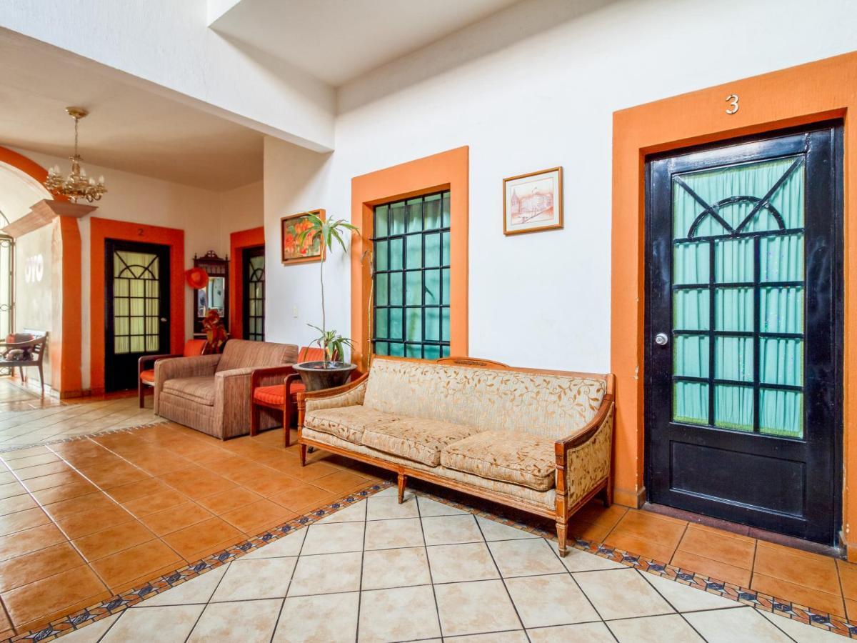 Oyo Hotel Posada Garibaldi Guadalajara Eksteriør bilde