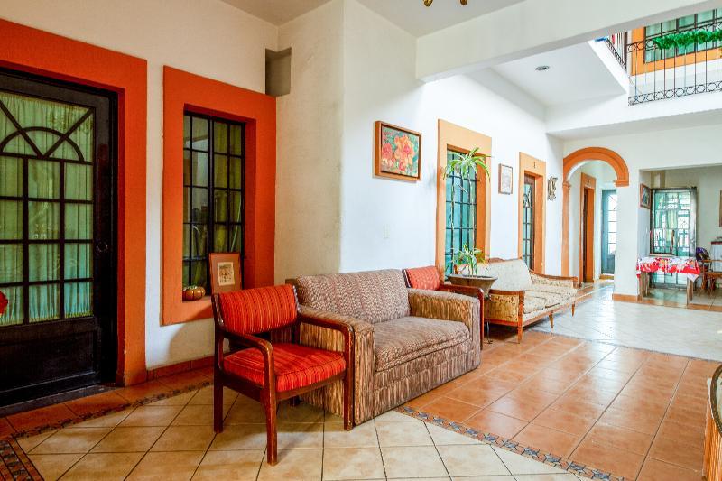 Oyo Hotel Posada Garibaldi Guadalajara Eksteriør bilde