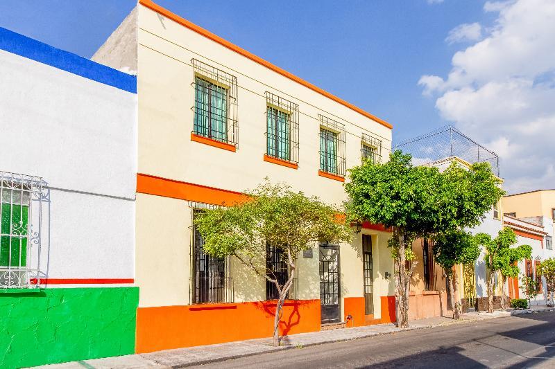 Oyo Hotel Posada Garibaldi Guadalajara Eksteriør bilde