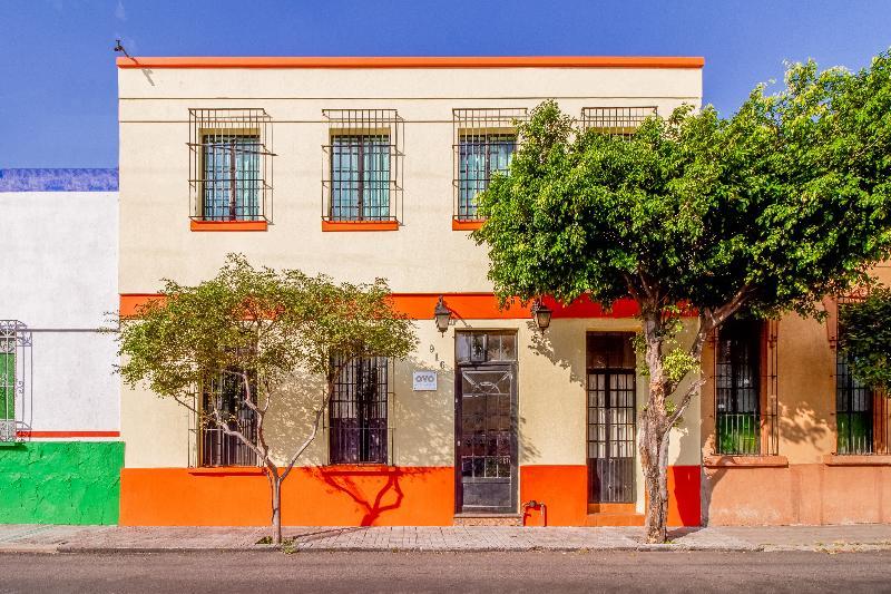 Oyo Hotel Posada Garibaldi Guadalajara Eksteriør bilde