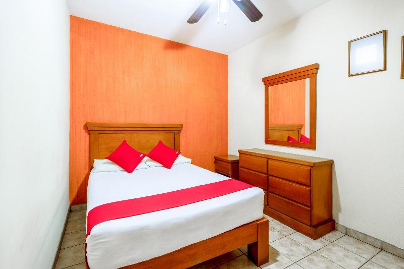 Oyo Hotel Posada Garibaldi Guadalajara Eksteriør bilde