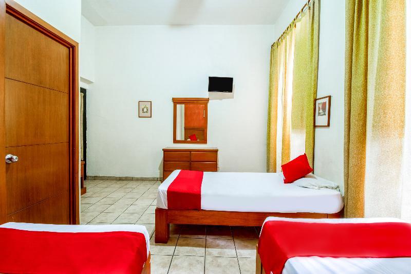 Oyo Hotel Posada Garibaldi Guadalajara Eksteriør bilde