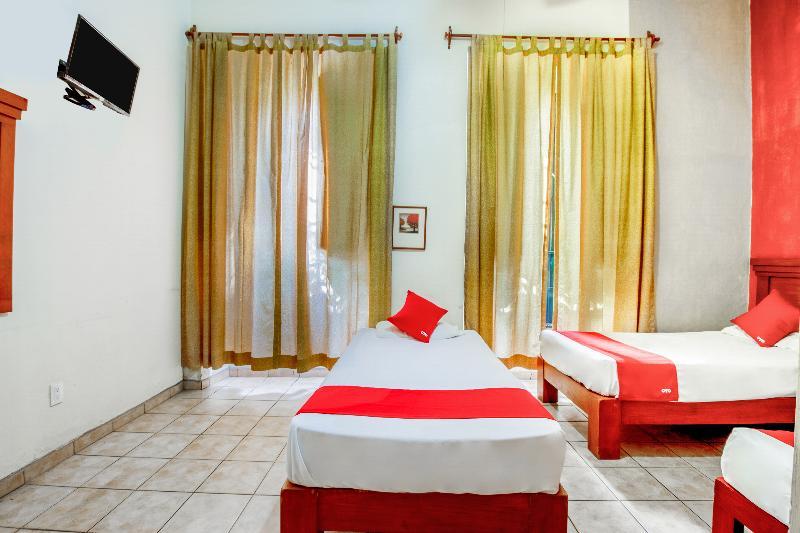Oyo Hotel Posada Garibaldi Guadalajara Eksteriør bilde
